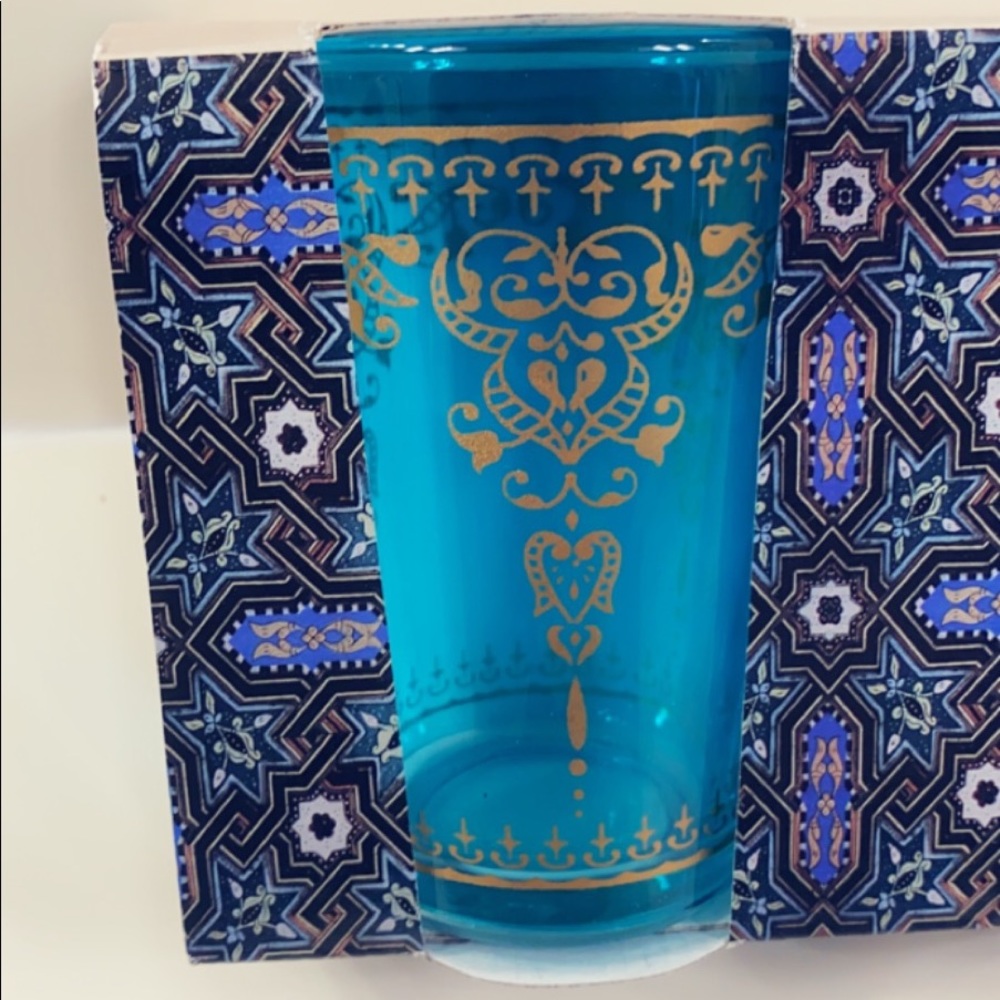 Glassware - Picture 2 of 4